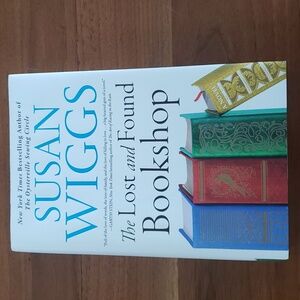 ⭐️⭐️ The Lost and Found Bookshop book by Susan Wiggs